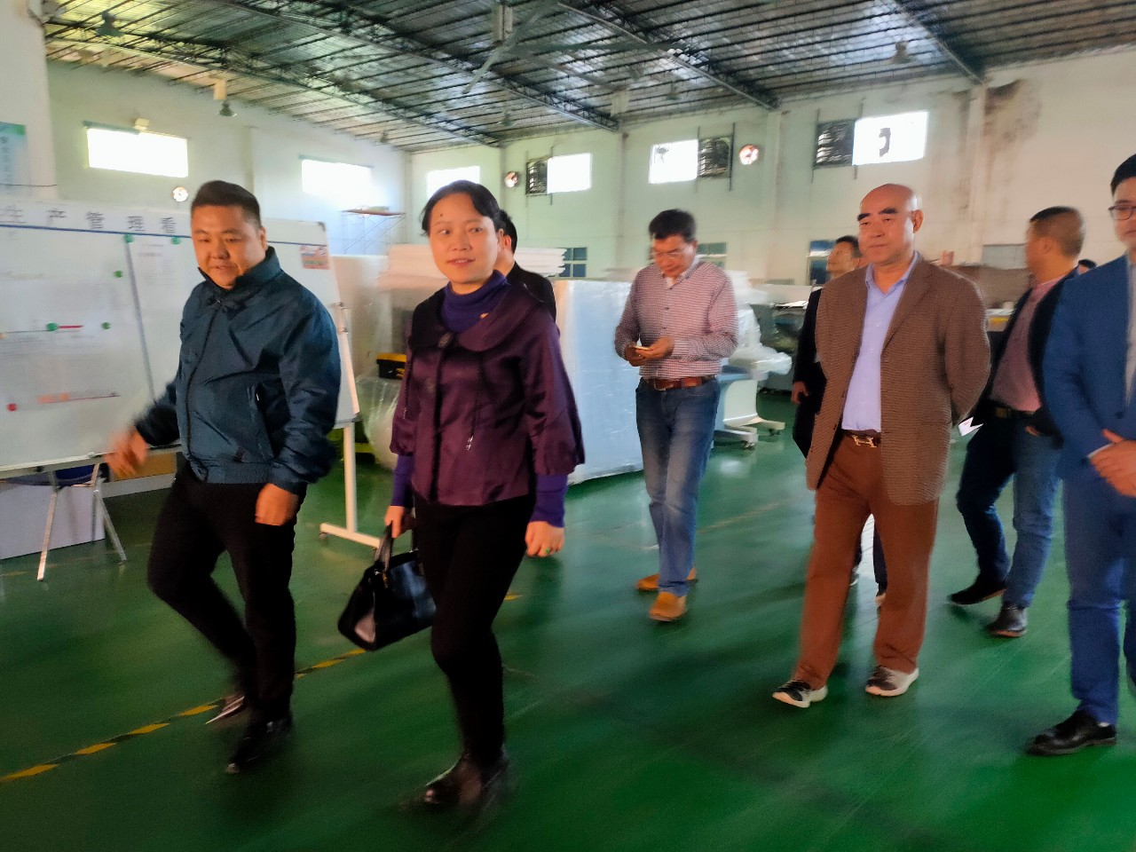 东城政法委领导率队考察指导银河优越会科技集团“平安文化”建设情况